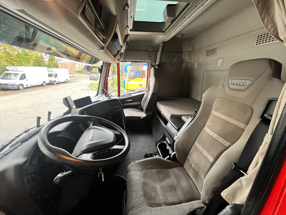IVECO 260S42 Stralis - 厢式卡车:图4 IVECO 260S42 Stralis - 厢式卡车:图4