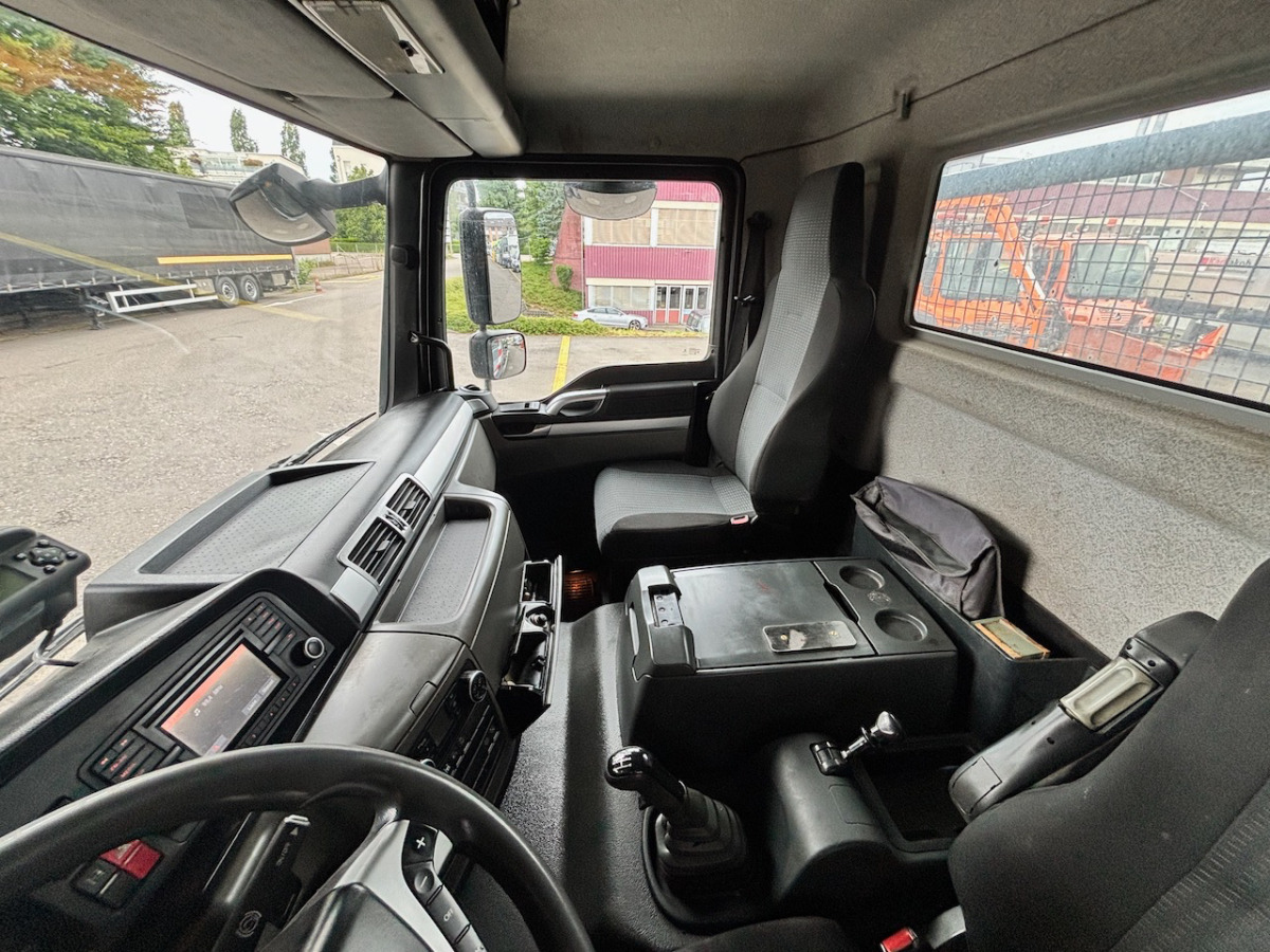 MAN TGM 18.340 - 箕斗装载车:图5 MAN TGM 18.340 - 箕斗装载车:图5