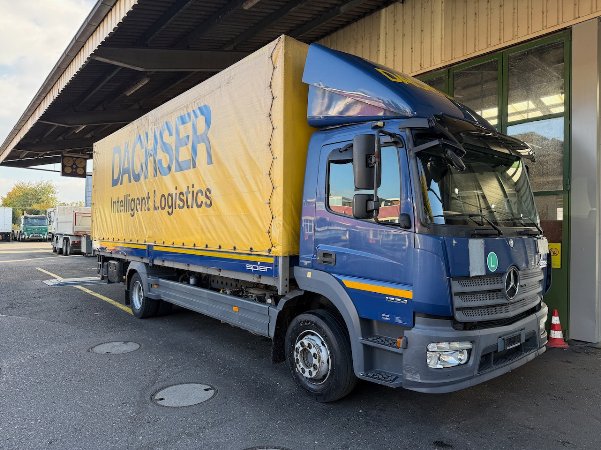 MERCEDES 1224 L - 侧帘卡车:图1 MERCEDES 1224 L - 侧帘卡车:图1
