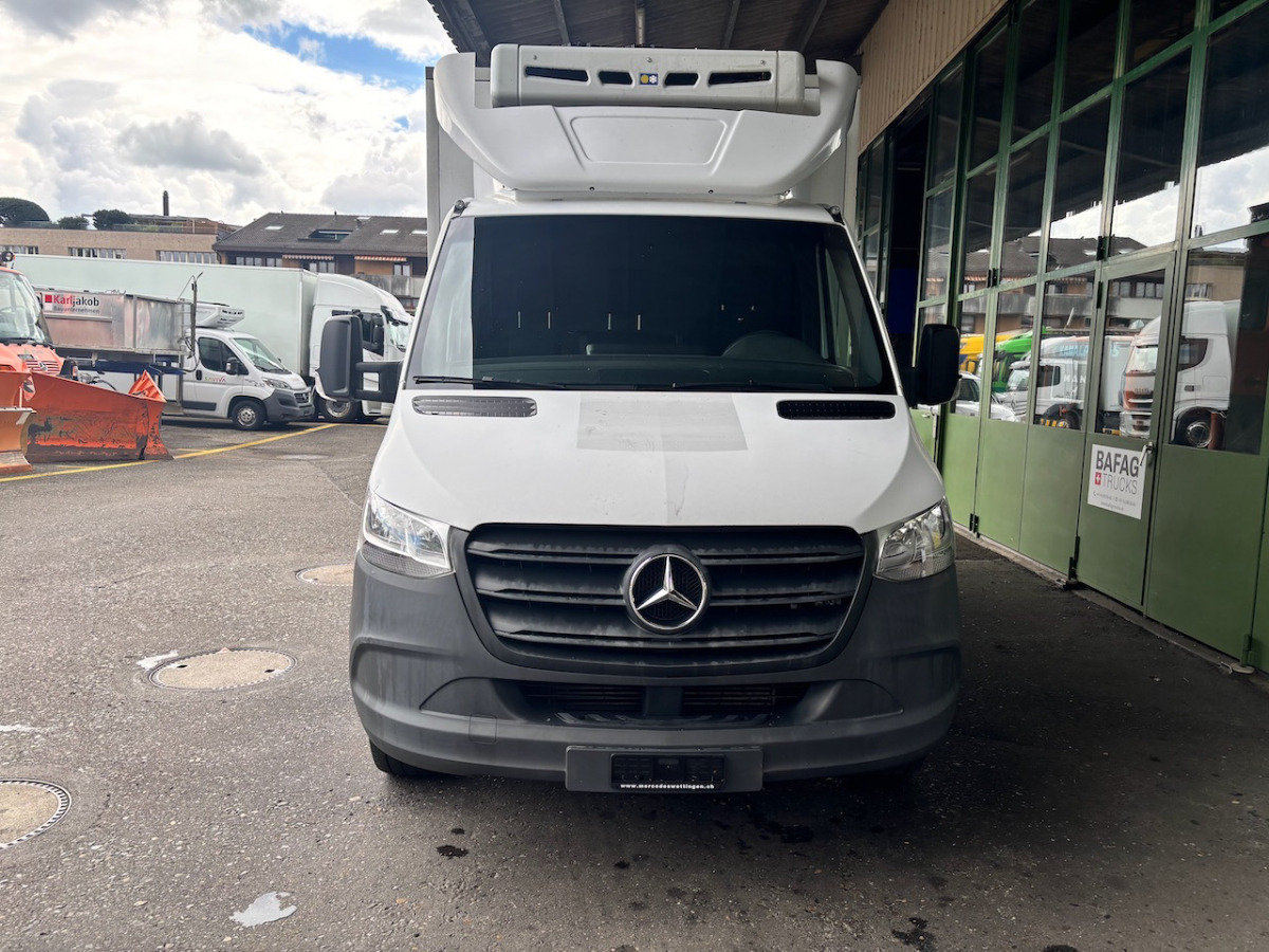 MERCEDES 316 CDI - 冷藏货车:图3 MERCEDES 316 CDI - 冷藏货车:图3