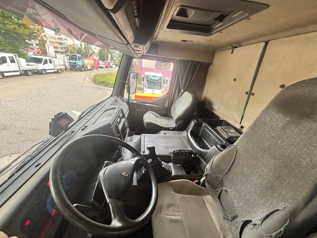RENAULT Kerax 420DCI 4x4 - 翻斗车:图4 RENAULT Kerax 420DCI 4x4 - 翻斗车:图4
