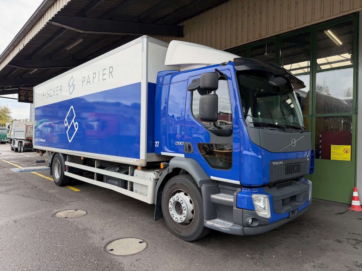 VOLVO FL-280 4x2R - 厢式卡车:图1 VOLVO FL-280 4x2R - 厢式卡车:图1
