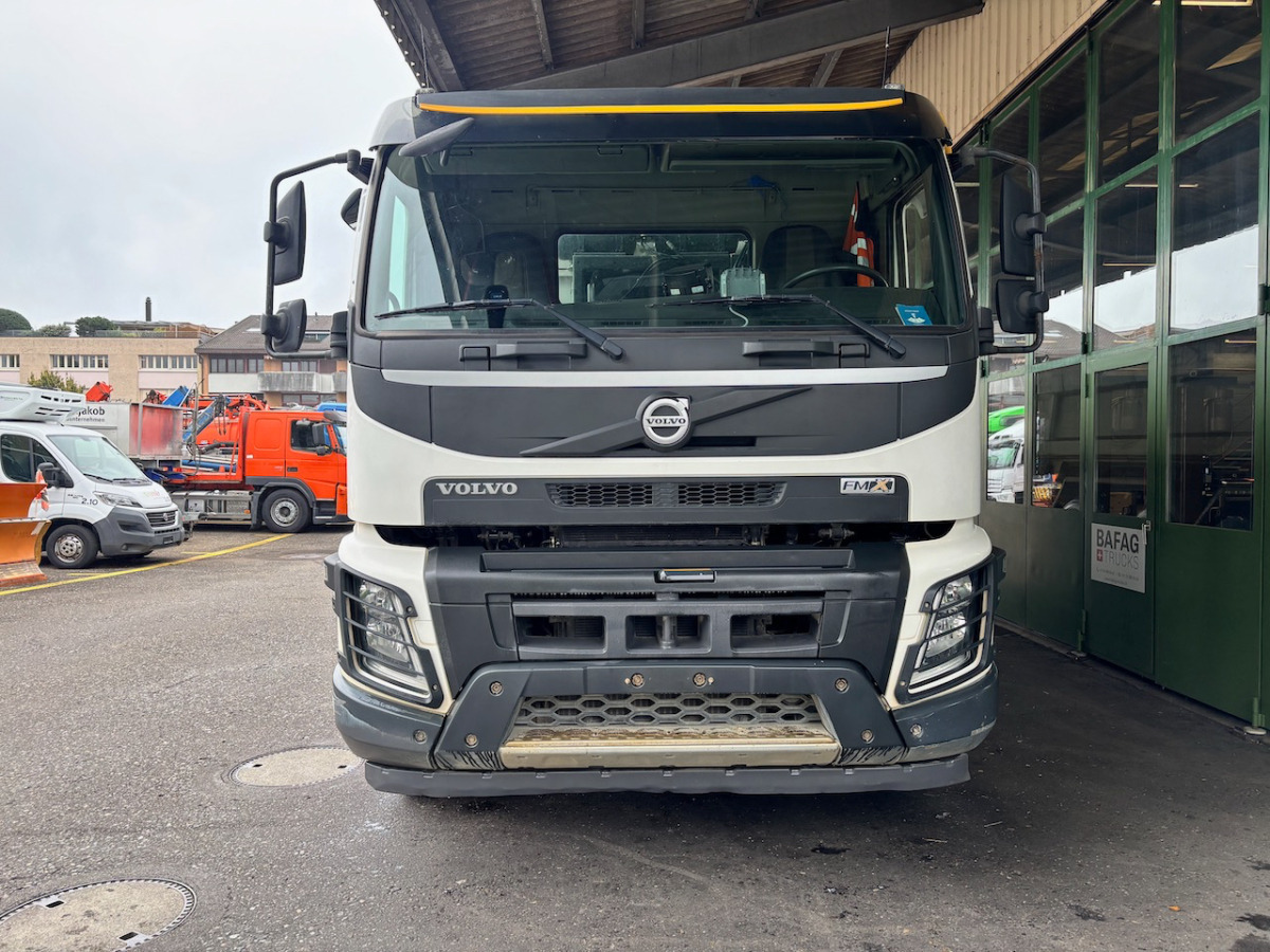 VOLVO FMX-540 10x4R - 翻斗车:图3 VOLVO FMX-540 10x4R - 翻斗车:图3