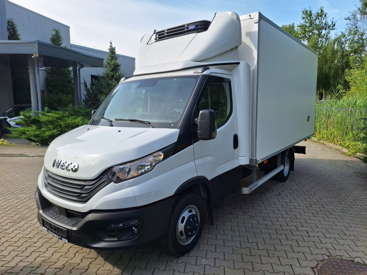 Iveco Daily 70C18 Kühlkoffer LBW BÃR - 冷藏货车:图4 Iveco Daily 70C18 Kühlkoffer LBW BÃR - 冷藏货车:图4