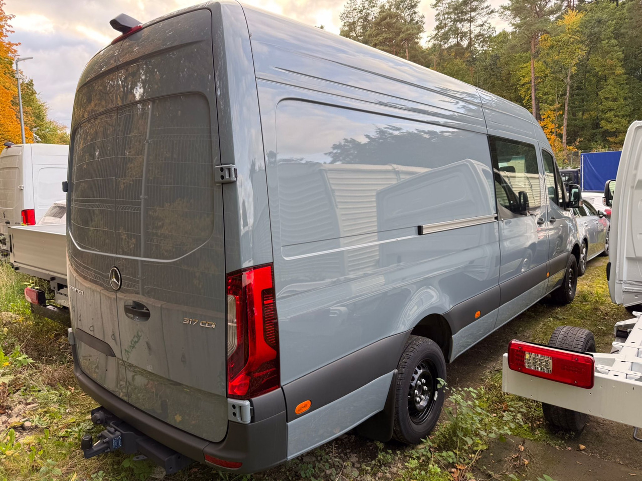 Mercedes-Benz Sprinter 317 L3H2 6-Sitzer - 无侧窗厢式货车, 康比货车:图4 Mercedes-Benz Sprinter 317 L3H2 6-Sitzer - 无侧窗厢式货车, 康比货车:图4