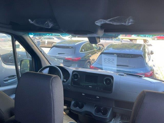 Mercedes-Benz Sprinter 317 L3H2 6-Sitzer - 无侧窗厢式货车, 康比货车:图3 Mercedes-Benz Sprinter 317 L3H2 6-Sitzer - 无侧窗厢式货车, 康比货车:图3