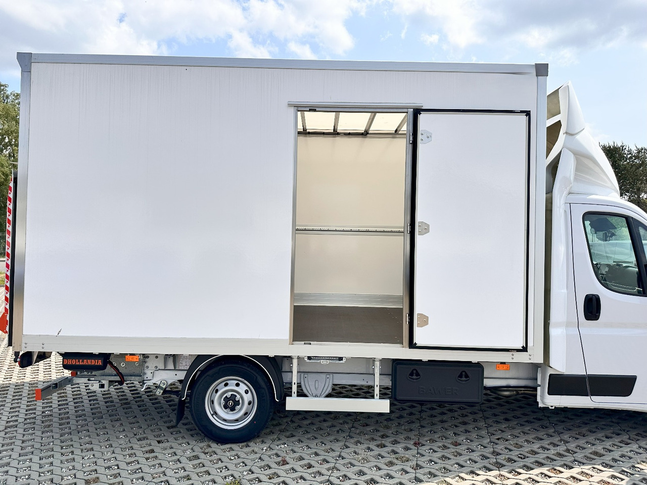 Opel Movano 180 DHollandia - 厢式货车:图3 Opel Movano 180 DHollandia - 厢式货车:图3