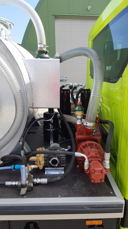 Renault Master Absaugfahrzeug - 真空车:图3 Renault Master Absaugfahrzeug - 真空车:图3