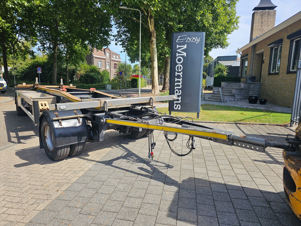 AJK AAE With Slide - 滚出式/ 箕斗拖车:图1 AJK AAE With Slide - 滚出式/ 箕斗拖车:图1