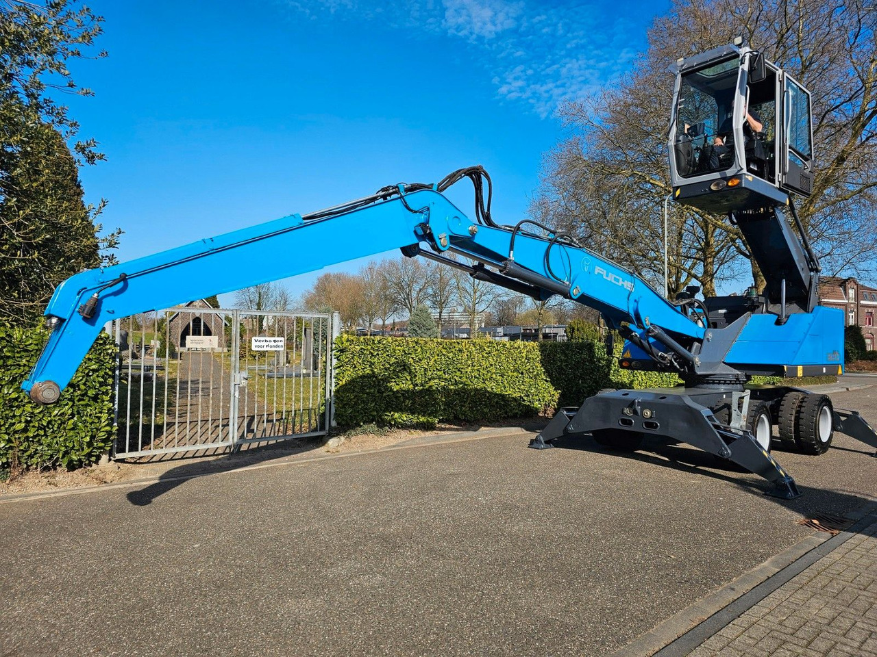 Fuchs MHL 320 Umschlagbagger mit Magnet Anlage - 垃圾/ 工业叉装车:图2 Fuchs MHL 320 Umschlagbagger mit Magnet Anlage - 垃圾/ 工业叉装车:图2
