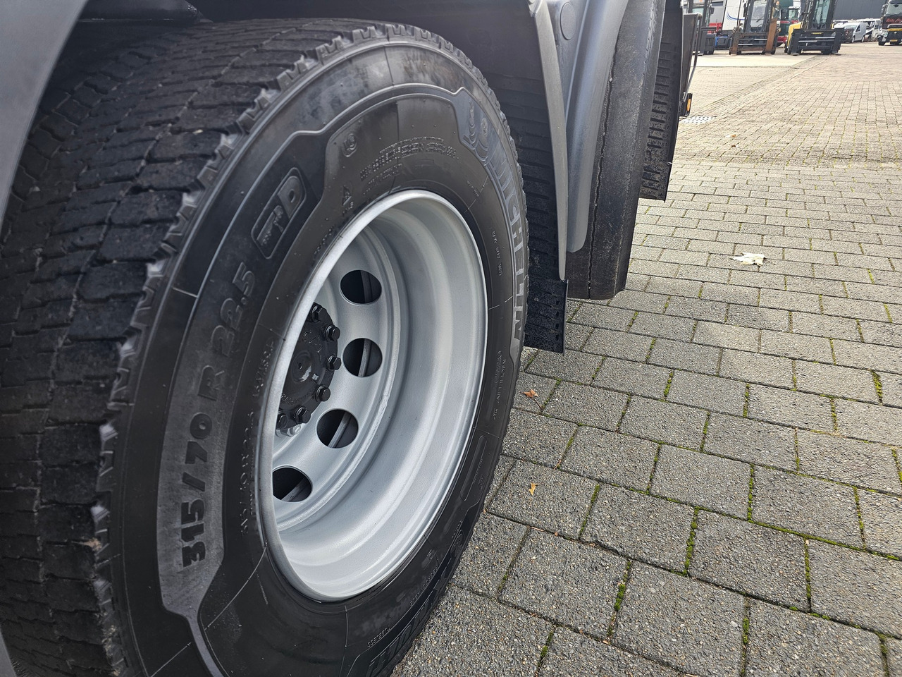 吊钩升降车 MAN TGS 28.500 L 6x2-4 Hooklift:图19 吊钩升降车 MAN TGS 28.500 L 6x2-4 Hooklift:图19