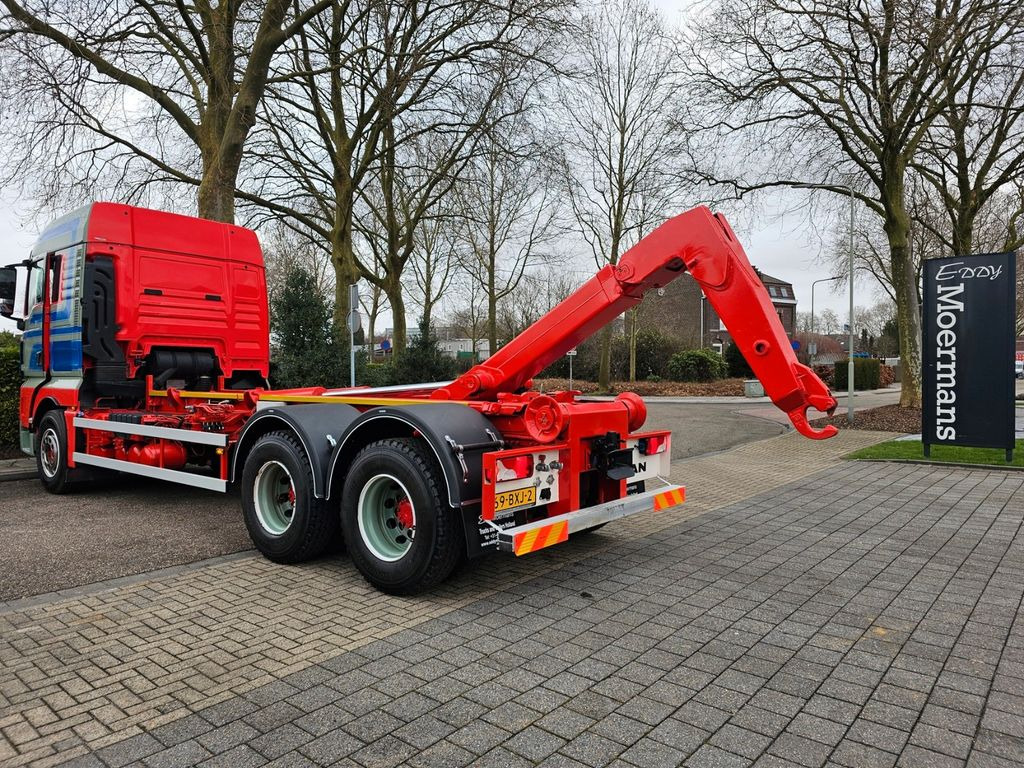 MAN TGX 26.560 XLX 6x4 Abrollkipper - 吊钩升降车:图5 MAN TGX 26.560 XLX 6x4 Abrollkipper - 吊钩升降车:图5