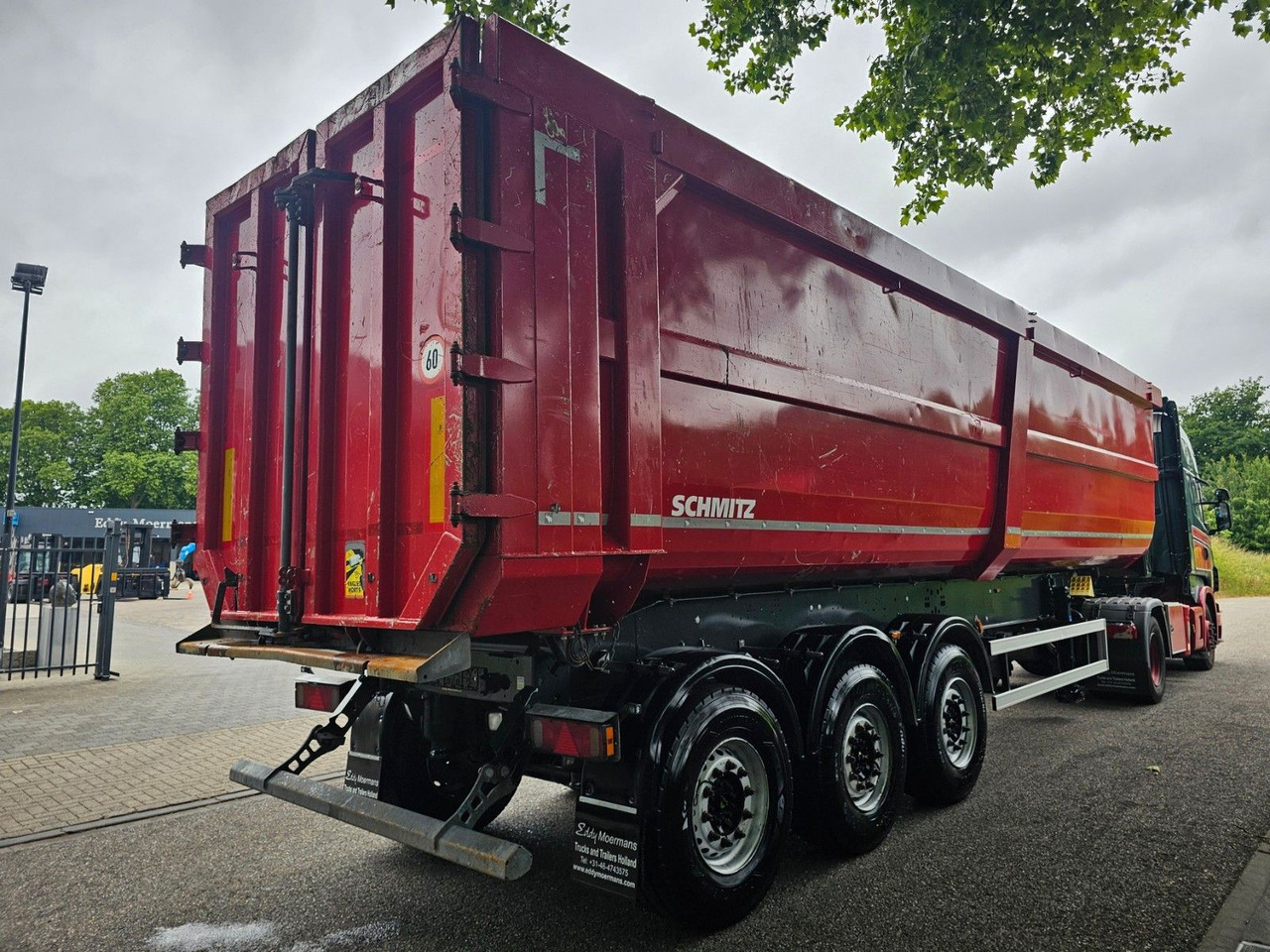 Schmitz Cargobull SGF*S3 Hardox Mulde 55 m3 - 翻斗半拖车:图4 Schmitz Cargobull SGF*S3 Hardox Mulde 55 m3 - 翻斗半拖车:图4