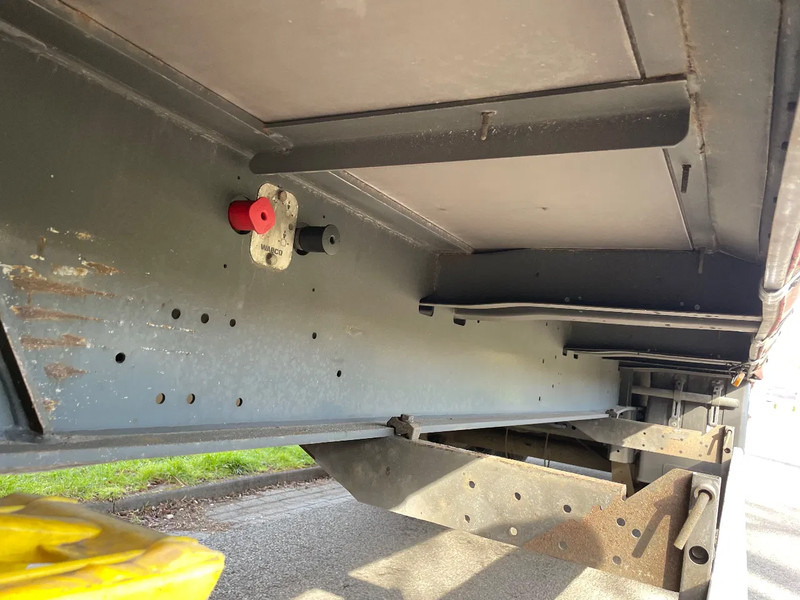 Kässbohrer Taut line XXL certificaat bij - 侧帘半拖车:图3 Kässbohrer Taut line XXL certificaat bij - 侧帘半拖车:图3