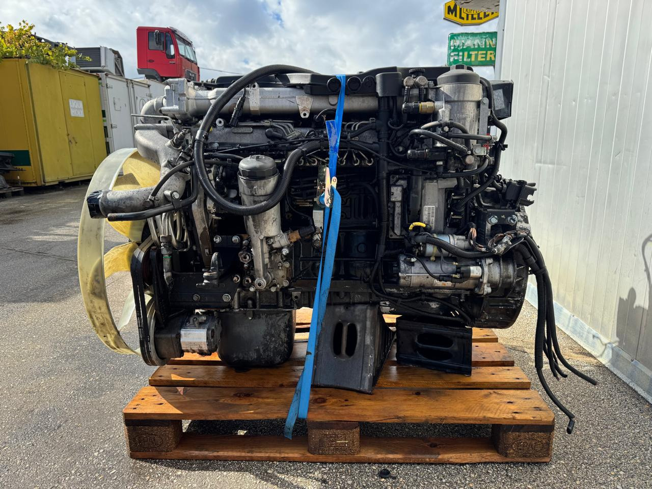 ENGINE MAN TGM D0836LFL60 EURO 5 250PS - 发动机及其零件:图4 ENGINE MAN TGM D0836LFL60 EURO 5 250PS - 发动机及其零件:图4
