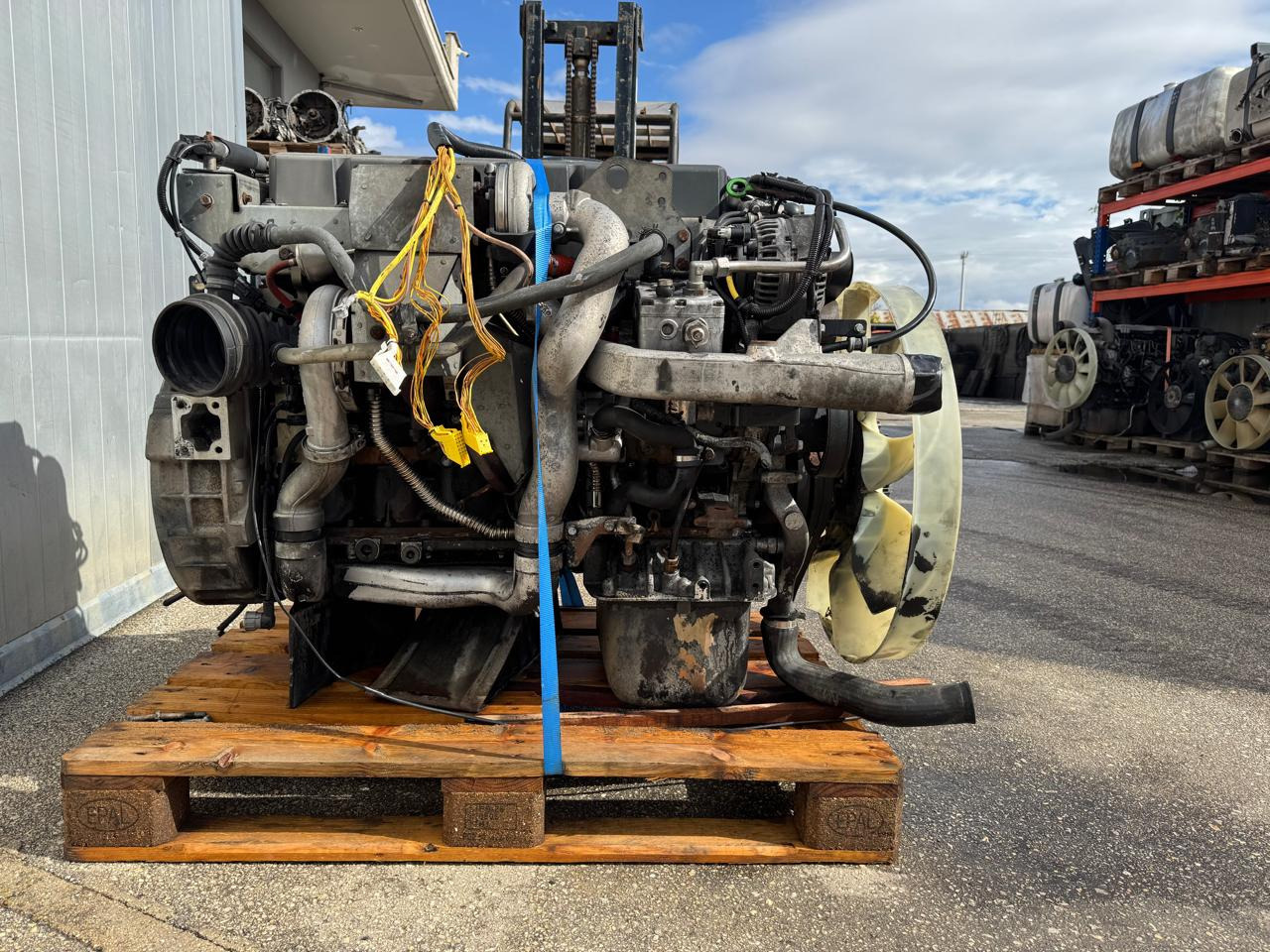 ENGINE MAN TGM D0836LFL60 EURO 5 250PS - 发动机及其零件:图3 ENGINE MAN TGM D0836LFL60 EURO 5 250PS - 发动机及其零件:图3