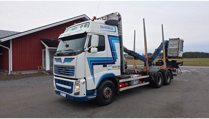 Volvo FH540 6x4 complete with crane - 木材运输车, 起重车:图1 Volvo FH540 6x4 complete with crane - 木材运输车, 起重车:图1