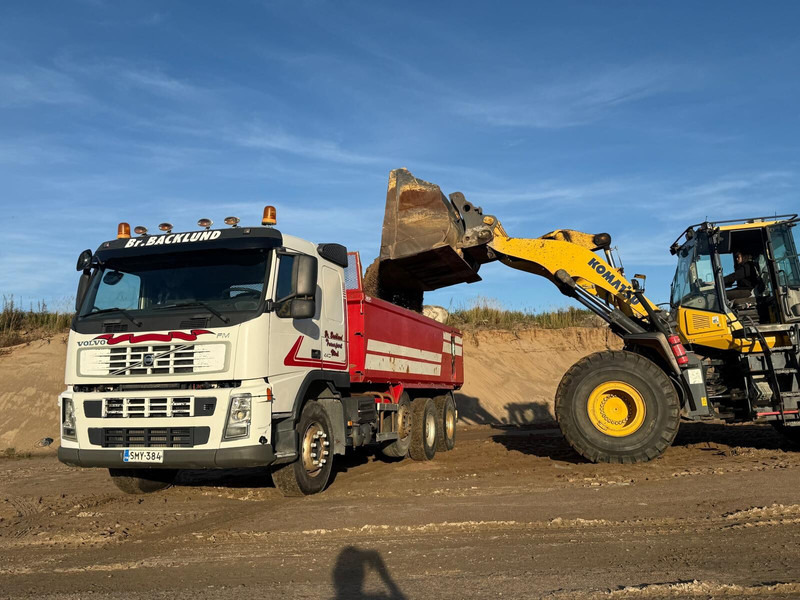 Volvo FM440 - 翻斗车:图4 Volvo FM440 - 翻斗车:图4