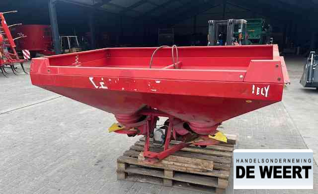 Lely centerliner stooier , front aandrijving - 肥料撒施机:图2 Lely centerliner stooier , front aandrijving - 肥料撒施机:图2