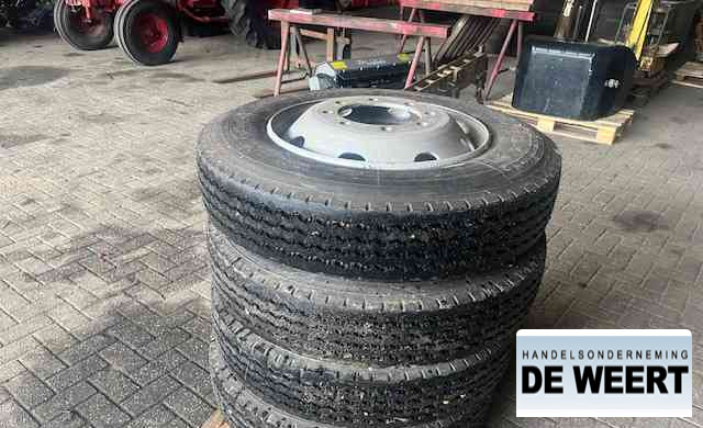 Michelin 9R22.5 , 9 R 22.5 - 车轮/ 轮胎 适用于 农业机械:图3 Michelin 9R22.5 , 9 R 22.5 - 车轮/ 轮胎 适用于 农业机械:图3