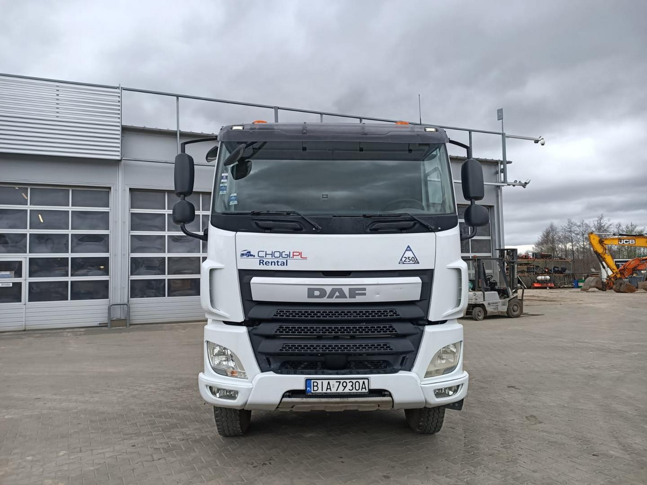 DAF CF510 - 翻斗车:图2 DAF CF510 - 翻斗车:图2