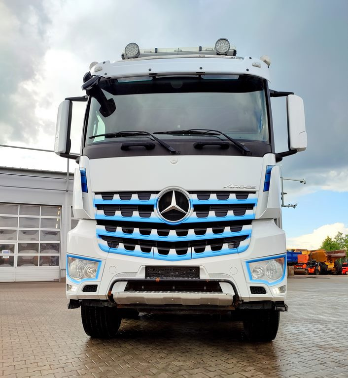 Mercedes-Benz Arocs 4151 - 翻斗车:图3 Mercedes-Benz Arocs 4151 - 翻斗车:图3