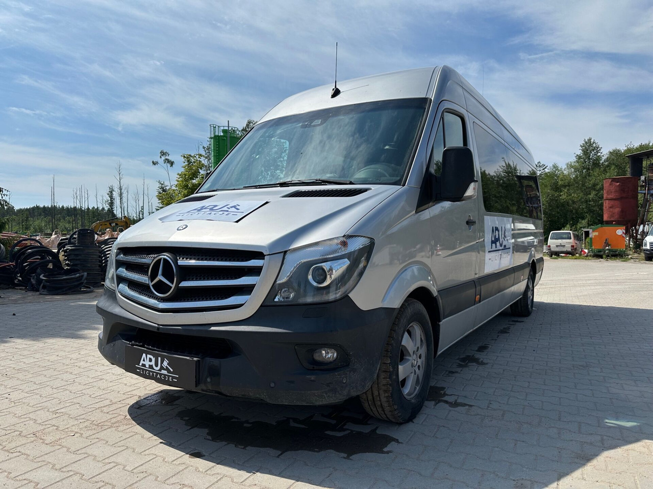 Meredes-Benz Sprinter 319 Bluetec 9 osobowy - 小型客车:图1 Meredes-Benz Sprinter 319 Bluetec 9 osobowy - 小型客车:图1