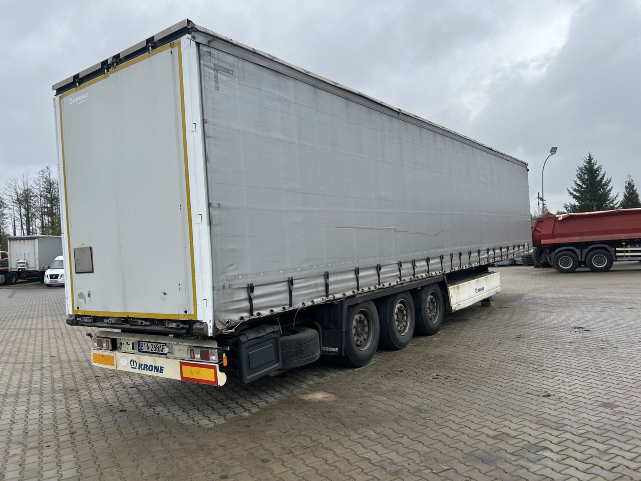Naczepa ciężarowa KRONE - 侧帘半拖车:图5 Naczepa ciężarowa KRONE - 侧帘半拖车:图5