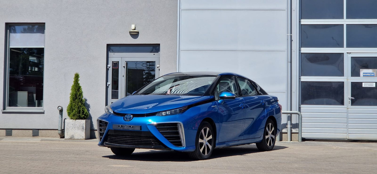 Toyota Mirai - 轿车:图2 Toyota Mirai - 轿车:图2