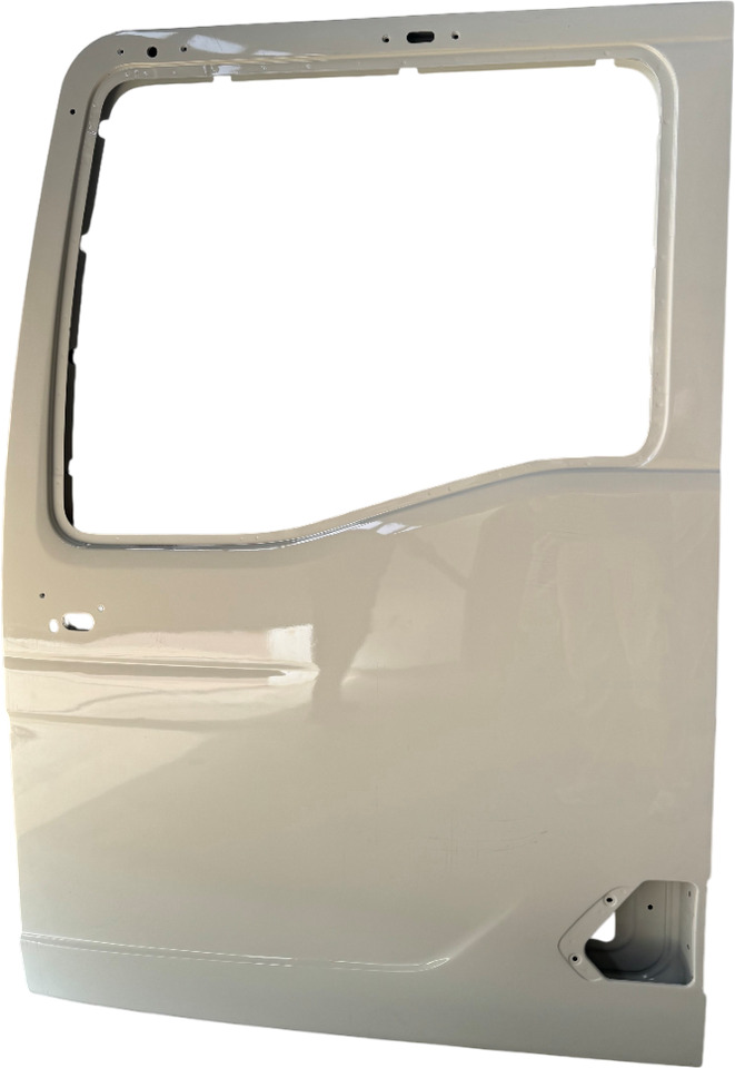 MAN TGM/GN/GX TG3 2021- DEUR LINKS GEBRUIKT 81626004137U - 车门及其零件 适用于 卡车:图1 MAN TGM/GN/GX TG3 2021- DEUR LINKS GEBRUIKT 81626004137U - 车门及其零件 适用于 卡车:图1