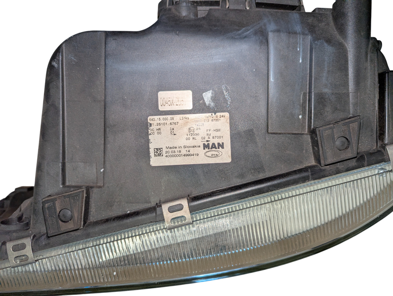 MAN TGX/TGS E6 XENON KOPLAMP GEBRUIKT LINKS 81251016713U - 前照灯 适用于 卡车:图4 MAN TGX/TGS E6 XENON KOPLAMP GEBRUIKT LINKS 81251016713U - 前照灯 适用于 卡车:图4