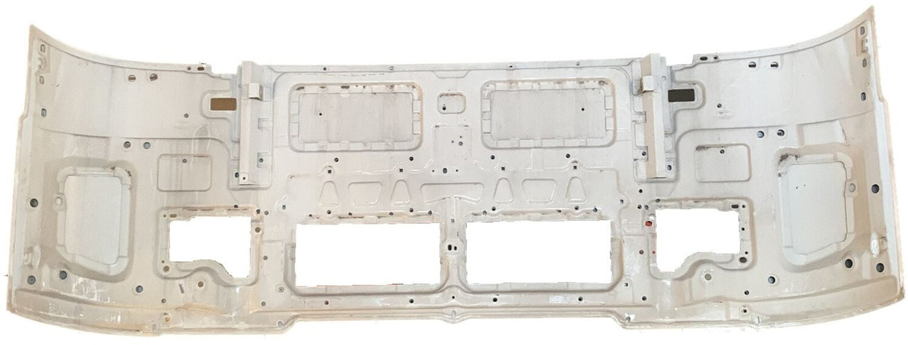 VOLVO FH4 MOTORKAP GEBRUIKT KAAL 82360122B - 引擎罩 适用于 卡车:图2 VOLVO FH4 MOTORKAP GEBRUIKT KAAL 82360122B - 引擎罩 适用于 卡车:图2