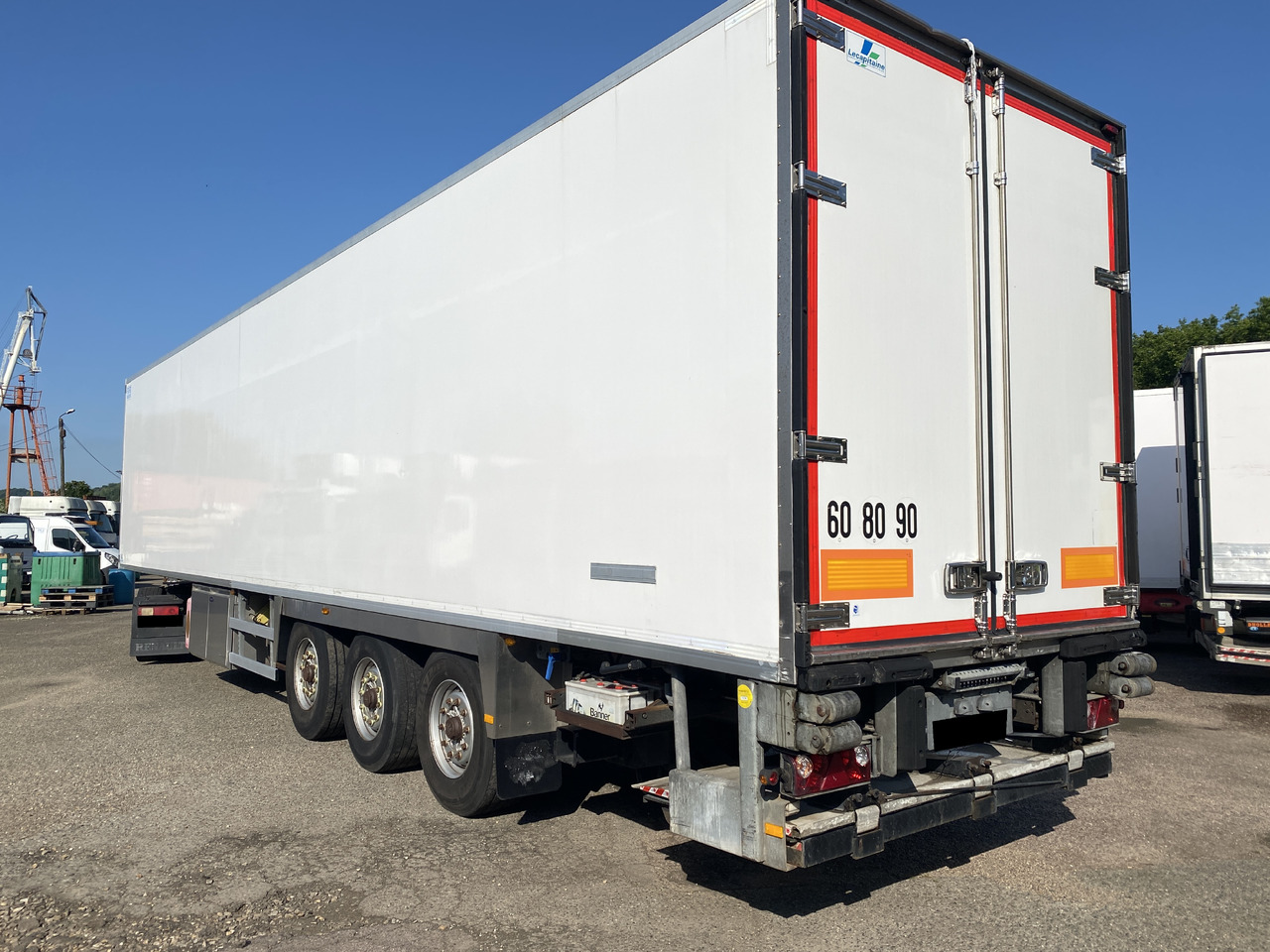 FRUEHAUF frigo - 冷藏半拖车:图4 FRUEHAUF frigo - 冷藏半拖车:图4