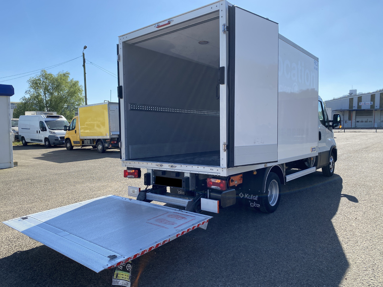 IVECO Daily 35C16 frigorifique Hayon - 冷藏货车:图3 IVECO Daily 35C16 frigorifique Hayon - 冷藏货车:图3