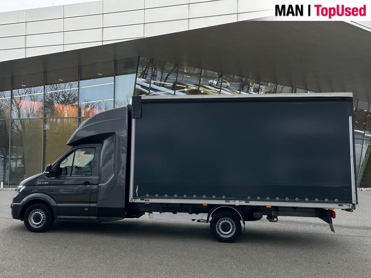 MAN TGE 3.180 4X2F SB - 平板货车:图2 MAN TGE 3.180 4X2F SB - 平板货车:图2