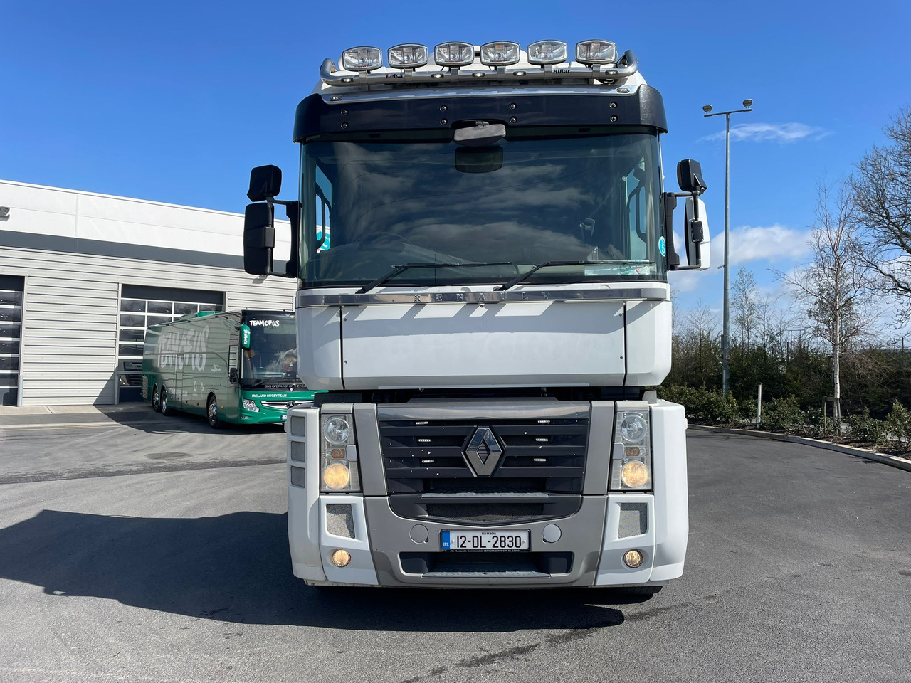 2012 Renault Magnum 480 DXI - 牵引车:图2 2012 Renault Magnum 480 DXI - 牵引车:图2