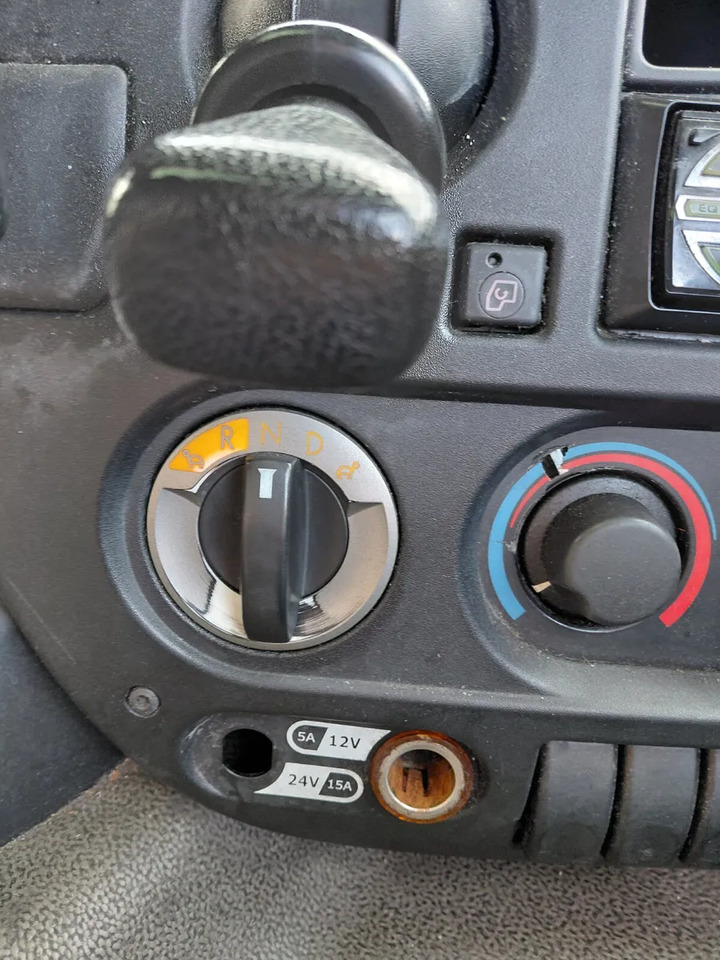 2013 DAF FRIDGE BODY FACF65 300 2DR - 冷藏车:图5 2013 DAF FRIDGE BODY FACF65 300 2DR - 冷藏车:图5