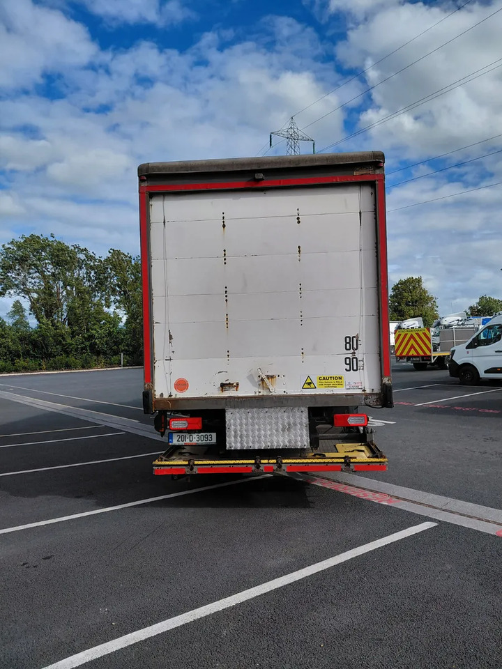 2019 Renault D18 Wide 4×2 18 Tonne - 厢式卡车:图5 2019 Renault D18 Wide 4×2 18 Tonne - 厢式卡车:图5