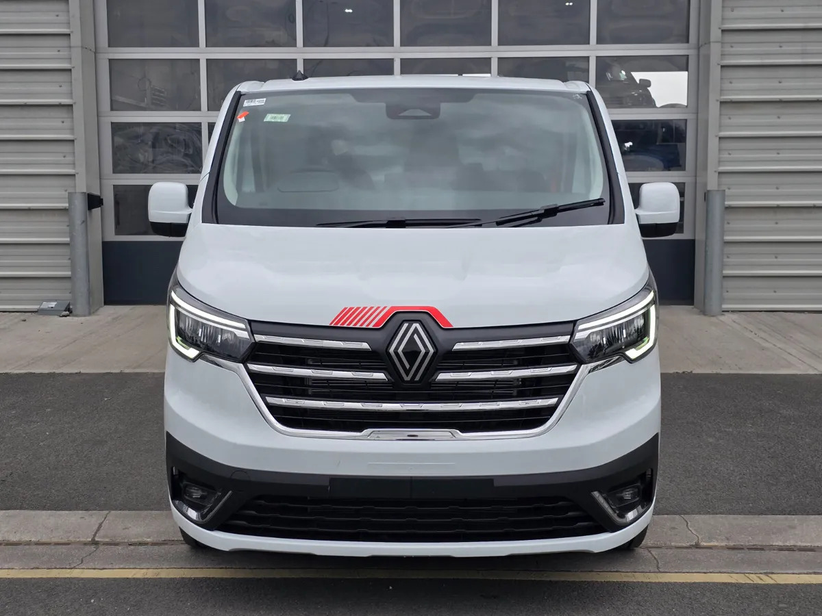 2025 Renault Trafic Exclusive 150BHP Auto - 无侧窗厢式货车:图2 2025 Renault Trafic Exclusive 150BHP Auto - 无侧窗厢式货车:图2