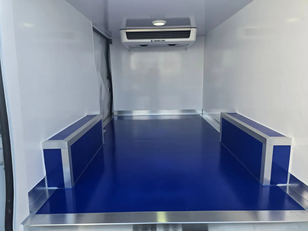 新的 冷藏货车 NEW Renault Trafic Fridge Unit：图7