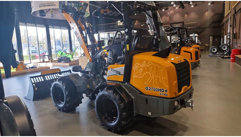 Giant Jubileum modellen G2500 HD & G2700 HD - 紧凑型装载机:图3 Giant Jubileum modellen G2500 HD & G2700 HD - 紧凑型装载机:图3