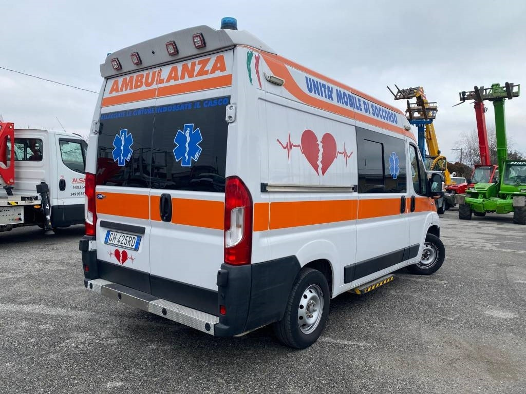 Fiat Ducato - 救护车:图2 Fiat Ducato - 救护车:图2