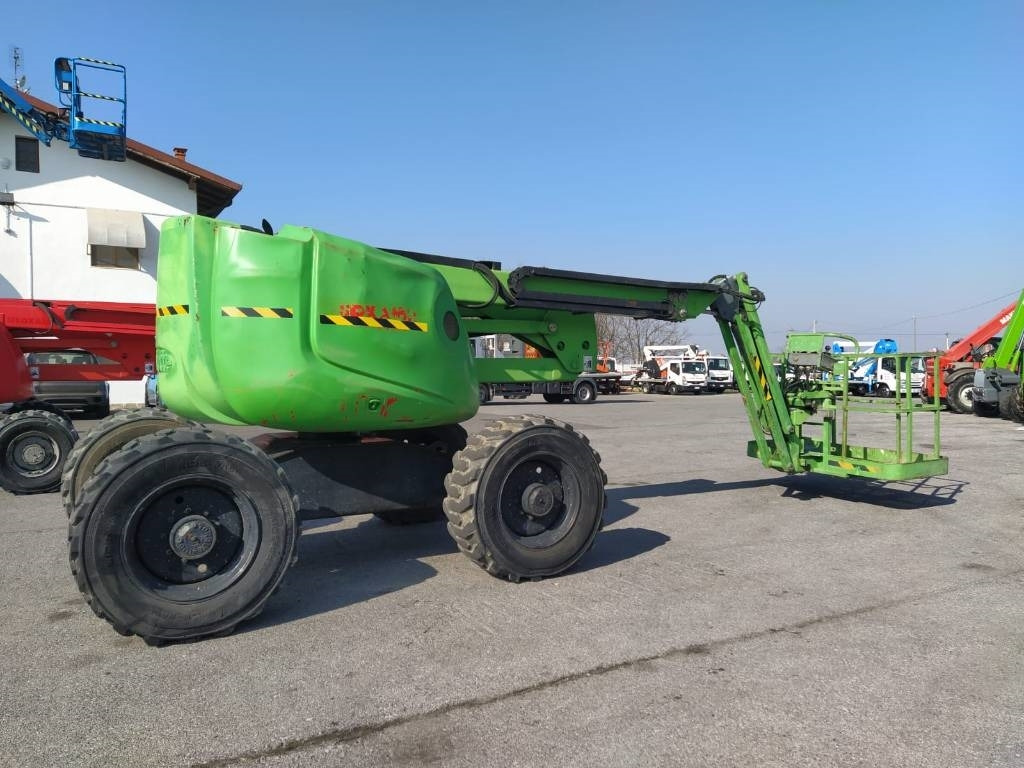 Haulotte HA 16 PX NT - 铰接臂:图4 Haulotte HA 16 PX NT - 铰接臂:图4