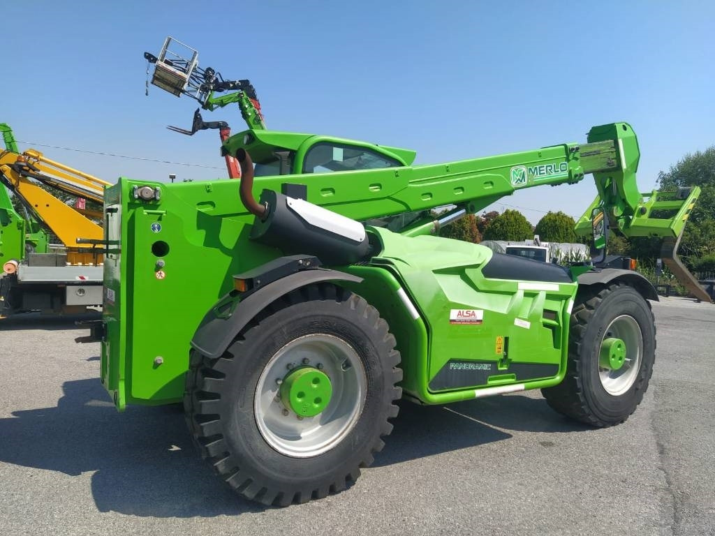 Merlo 75.9 - 伸缩臂叉装车:图5 Merlo 75.9 - 伸缩臂叉装车:图5