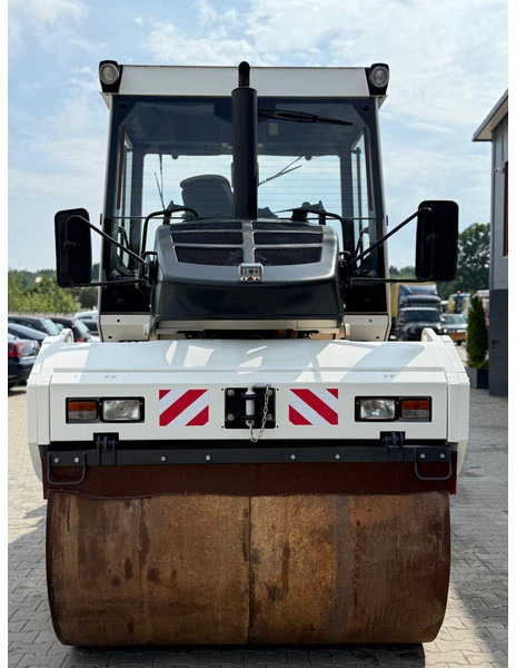 Bomag Walec wibracyjny BOMAG BW 174 AP - AM // Klimatyzacja - 碾压机:图4 Bomag Walec wibracyjny BOMAG BW 174 AP - AM // Klimatyzacja - 碾压机:图4