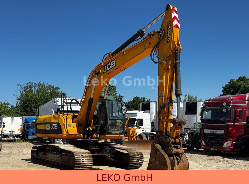 Caterpillar JS240NLC - 履带式挖掘机:图1 Caterpillar JS240NLC - 履带式挖掘机:图1