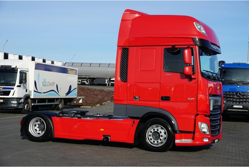 DAF 106 / 480 / EURO 6 / ACC / MEGA / LOW DECK / SUPER SPACE CAB - 牵引车:图4 DAF 106 / 480 / EURO 6 / ACC / MEGA / LOW DECK / SUPER SPACE CAB - 牵引车:图4
