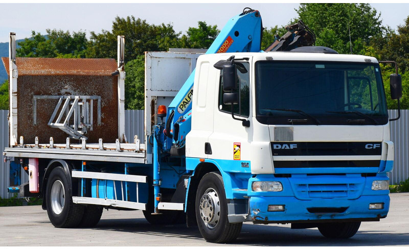 DAF CF 75.310 - 栏板式/ 平板卡车, 起重车:图4 DAF CF 75.310 - 栏板式/ 平板卡车, 起重车:图4