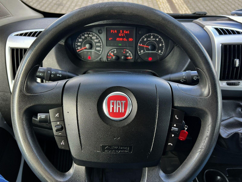 平板货车, 康比货车 Fiat Ducato Brygadówka Doka 7-miejsc + Skrzynia:图11 平板货车, 康比货车 Fiat Ducato Brygadówka Doka 7-miejsc + Skrzynia:图11