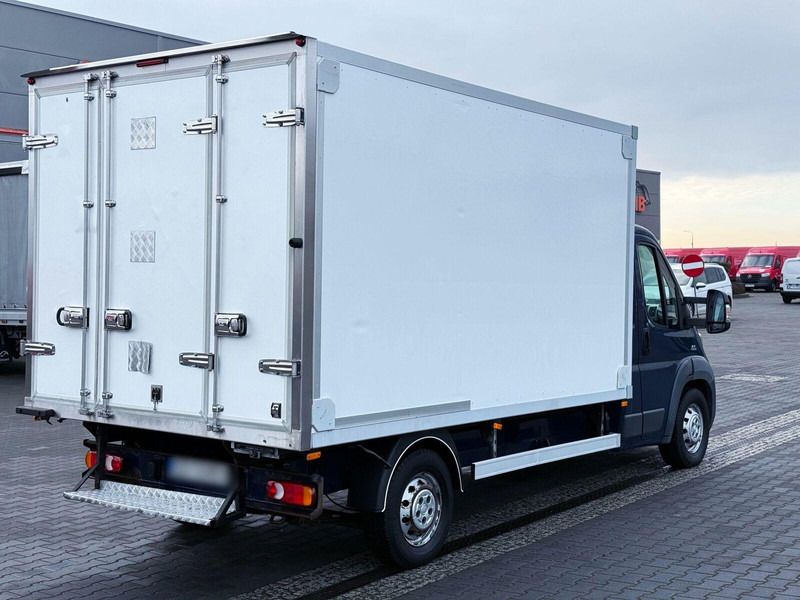 Fiat Ducato Kontener Chłodnia/Mroźnia/Izoterma + 230 V Salon PL - 冷藏货车:图4 Fiat Ducato Kontener Chłodnia/Mroźnia/Izoterma + 230 V Salon PL - 冷藏货车:图4